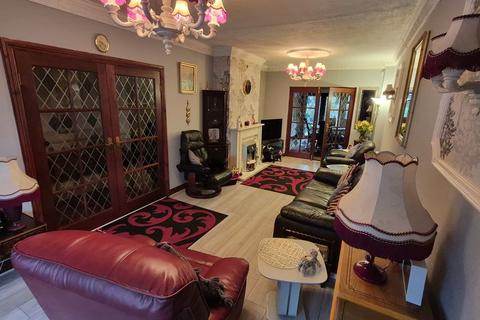 3 bedroom detached bungalow for sale, Kingstanding Road, Kingstanding, Birmingham, B44 8BA