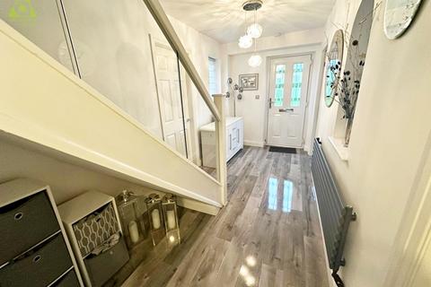 4 bedroom detached house for sale, Brambling Drive, Westhoughton, BL5 2SW