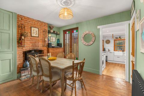 2 bedroom terraced house for sale, Grosvenor Road, Banbury