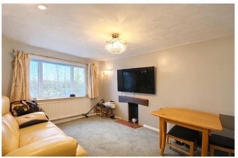 4 bedroom semi-detached house for sale, Devon Road, Luton