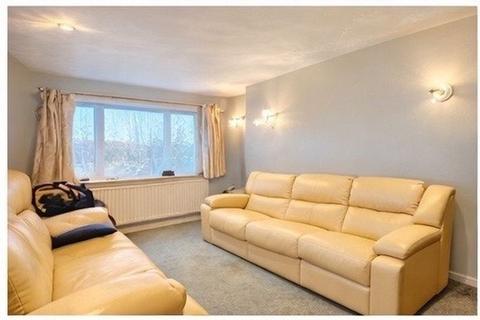 4 bedroom semi-detached house for sale, Devon Road, Luton