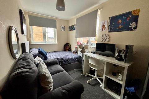 undefined, Gregory Gardens, Eastfield NN3