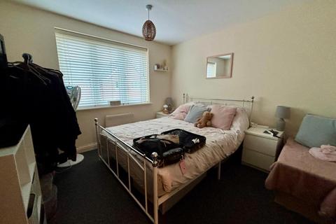 undefined, Gregory Gardens, Eastfield NN3