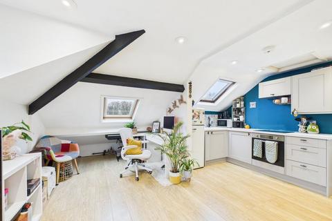 1 bedroom flat for sale, 45 Bath Road, Stroud