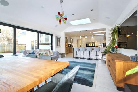 4 bedroom detached house for sale, Marina Drive, Poole
