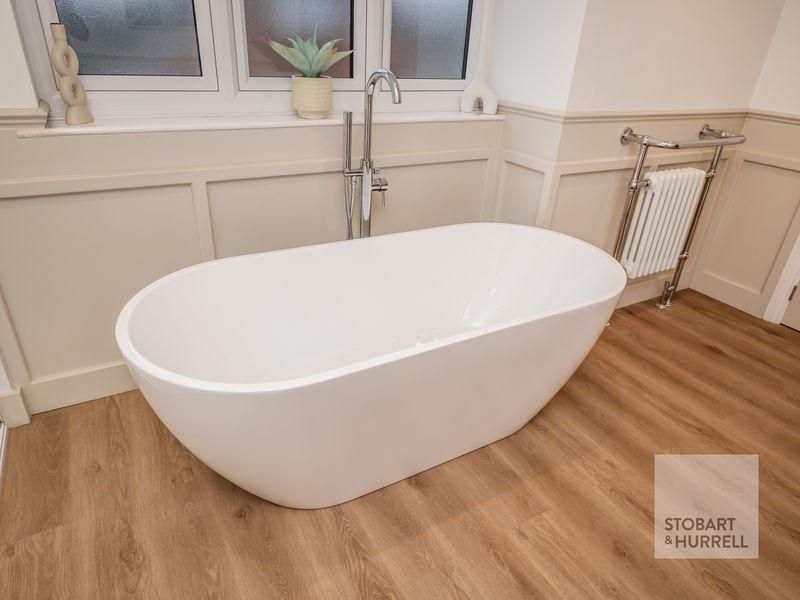 Feature Bath