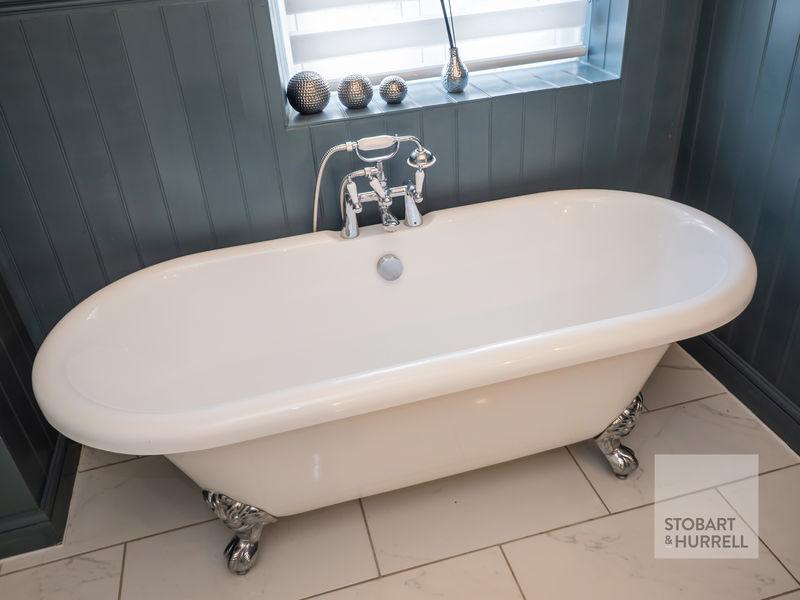 Feature Bath