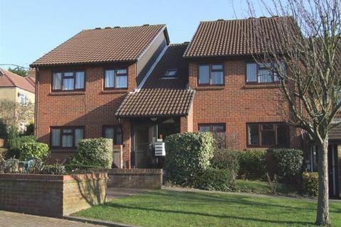 2 bedroom retirement property for sale - Bladon Gardens, HA2
