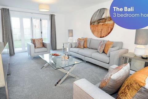 3 bedroom semi-detached house for sale, Bali, 20 St Michaels View, East Ardsley