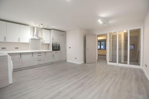 1 bedroom apartment to rent, Oakdene Close, Hatch End