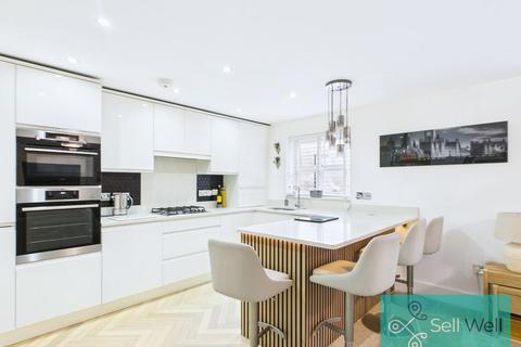 2 bedroom apartment for sale, The Coppice, Manchester M28