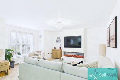 2 bedroom apartment for sale, The Coppice, Manchester M28