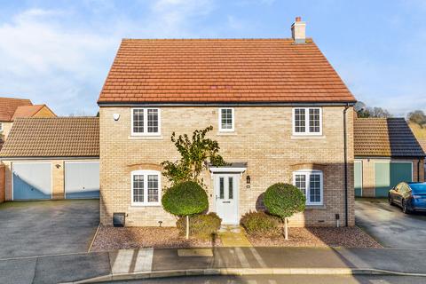 5 bedroom detached house for sale, Fairey Way, Burton Latimer, NN15