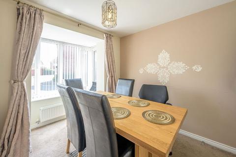 4 bedroom detached house for sale, Rushlight Gardens, Kingswinford DY6