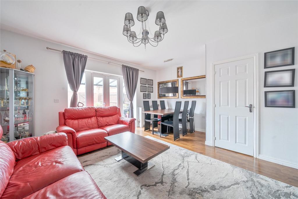 Sitting/Dining Room