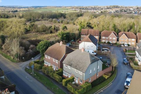 3 bedroom semi-detached house for sale, Farleigh Heights, Maidstone ME15