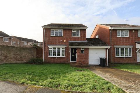 4 bedroom detached house for sale, Bittern Avenue, Gloucester GL4