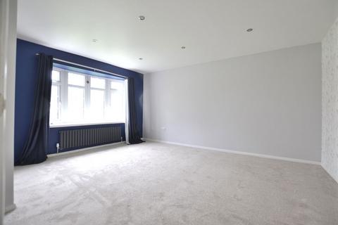 4 bedroom detached house for sale, Bittern Avenue, Gloucester GL4