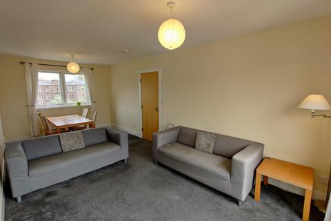 2 bedroom flat to rent, Yardheads, Edinburgh, EH6
