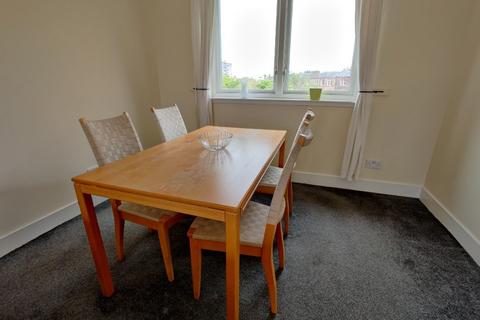 2 bedroom flat to rent, Yardheads, Edinburgh, EH6