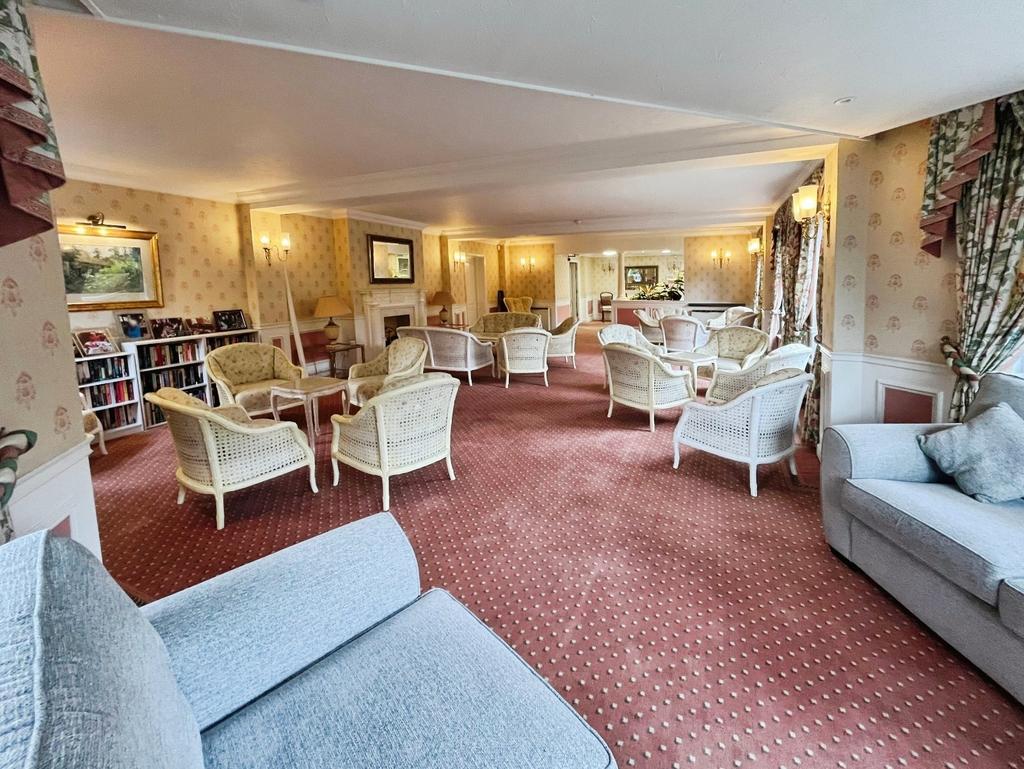 Communal Lounge