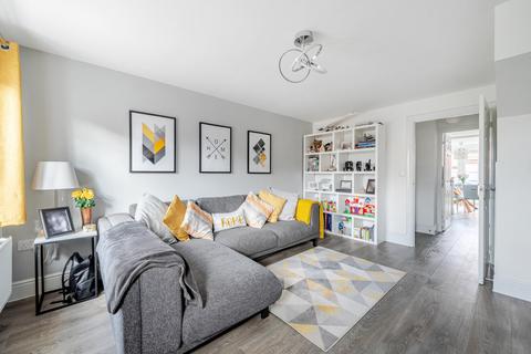 2 bedroom end of terrace house for sale, Garrett Drive, Reading RG2