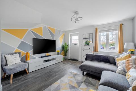 2 bedroom end of terrace house for sale, Garrett Drive, Reading RG2