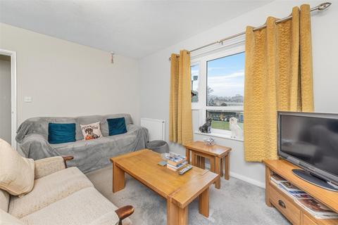 2 bedroom retirement property for sale, Fox Court, Greetland, Halifax