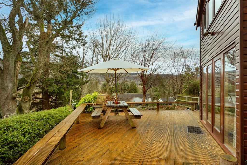 Brae House