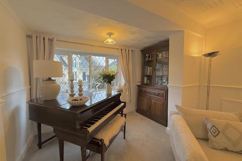 4 bedroom detached house for sale, Mountain Ash CF45