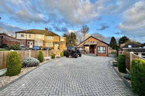 undefined, Preston Gardens, Round Green, Luton, Bedfordshire, LU2 7NL