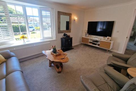 2 bedroom detached bungalow for sale, Woodnutt Close, Bembridge, Isle of Wight, PO35 5YF