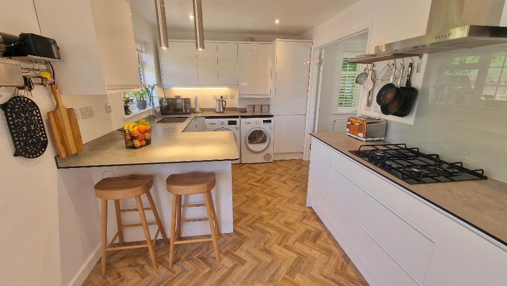 Kitchen / Breakfast Room