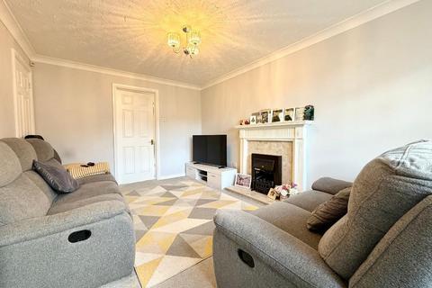 undefined, Hayton Close, Barton Hills, Luton, Bedfordshire, LU3 4HD
