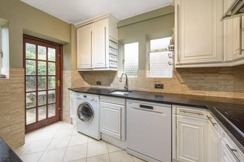3 bedroom maisonette for sale, Lyttelton Road, Hampstead Garden Suburb, London, N2