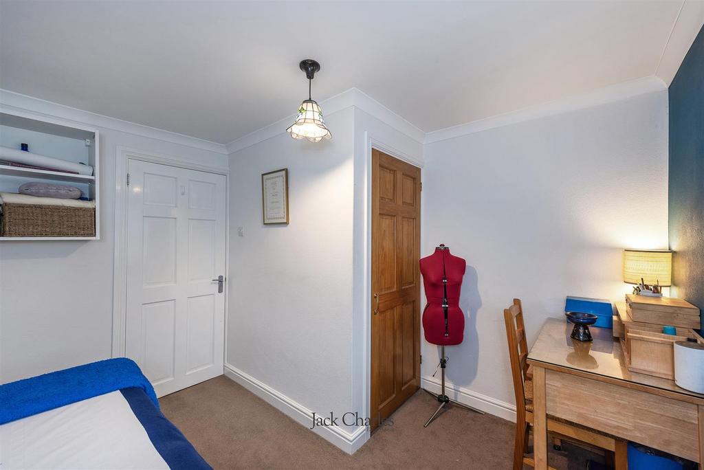 51 Collet Rd, TN15 6 SJ 010.jpg