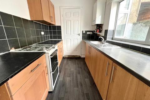 3 bedroom terraced house for sale - Donnington Street, Grimsby, DN32