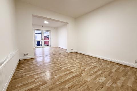 undefined, Lady Margaret Road, Southall, UB1
