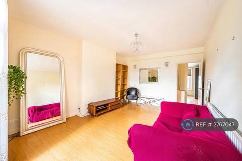 2 bedroom flat to rent, Caledonian Road, London, N7