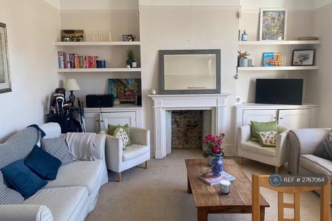 4 bedroom maisonette to rent, Caldervale Road, London, SW4