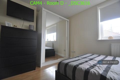 1 bedroom in a house share to rent, Camlan Road, Bromley, BR1
