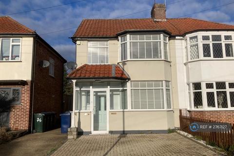 4 bedroom semi-detached house to rent, Oakhampton Road, London, NW7