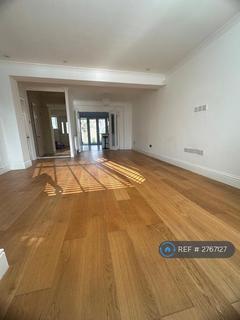4 bedroom semi-detached house to rent, Oakhampton Road, London, NW7