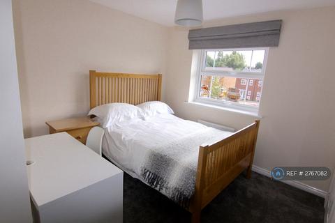 3 bedroom terraced house to rent, Cherry Tree Drive, Coventry, CV4