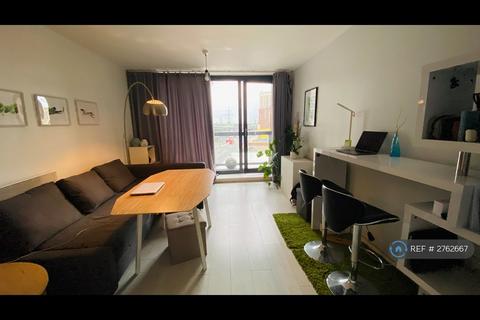 1 bedroom flat to rent, Hallsvilla Road, London, E16