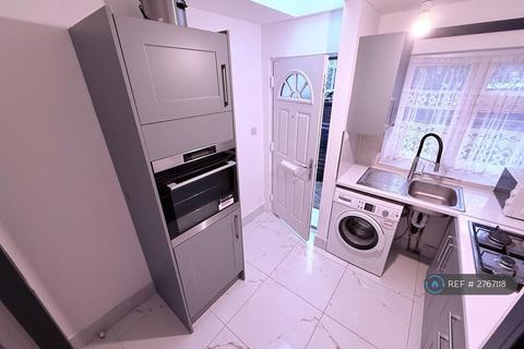 undefined, Spearing Road, High Wycombe, HP12