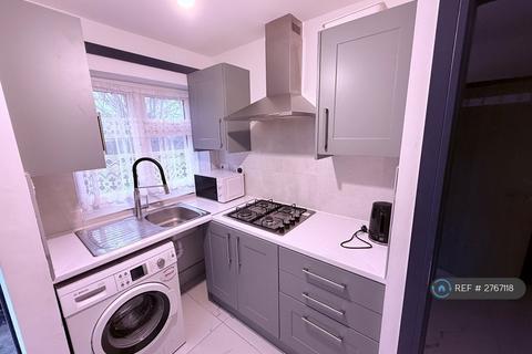 undefined, Spearing Road, High Wycombe, HP12