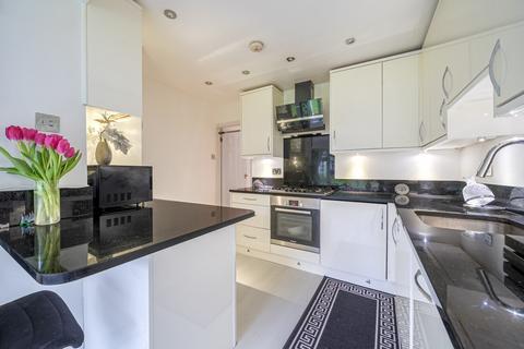 5 bedroom bungalow for sale, Matlock Crescent, Bedfordshire LU4