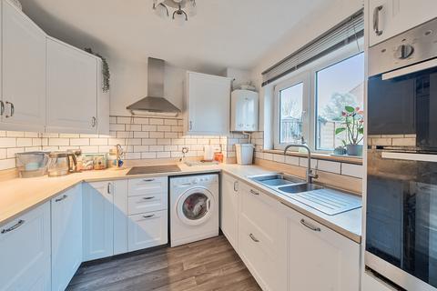 3 bedroom terraced house for sale, Parkside Close, Dunstable LU5