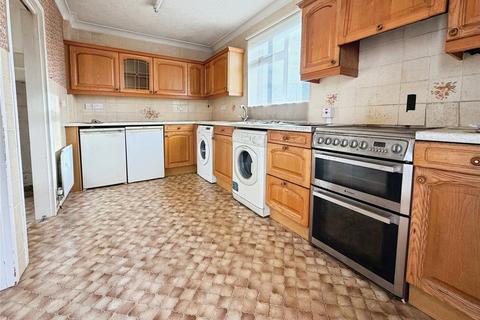 3 bedroom terraced house for sale, Lilac Place, Yiewsley, West Drayton